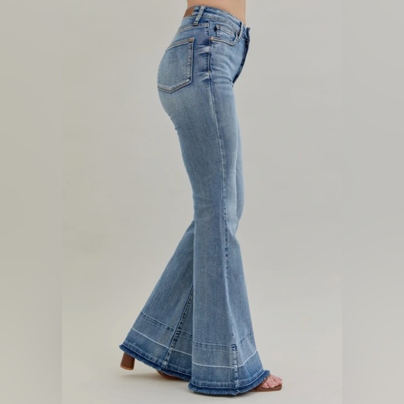 Judy Blue Jeans Tummy Control With Release Hem Flare High Waist NWT - Picture 9 of 9